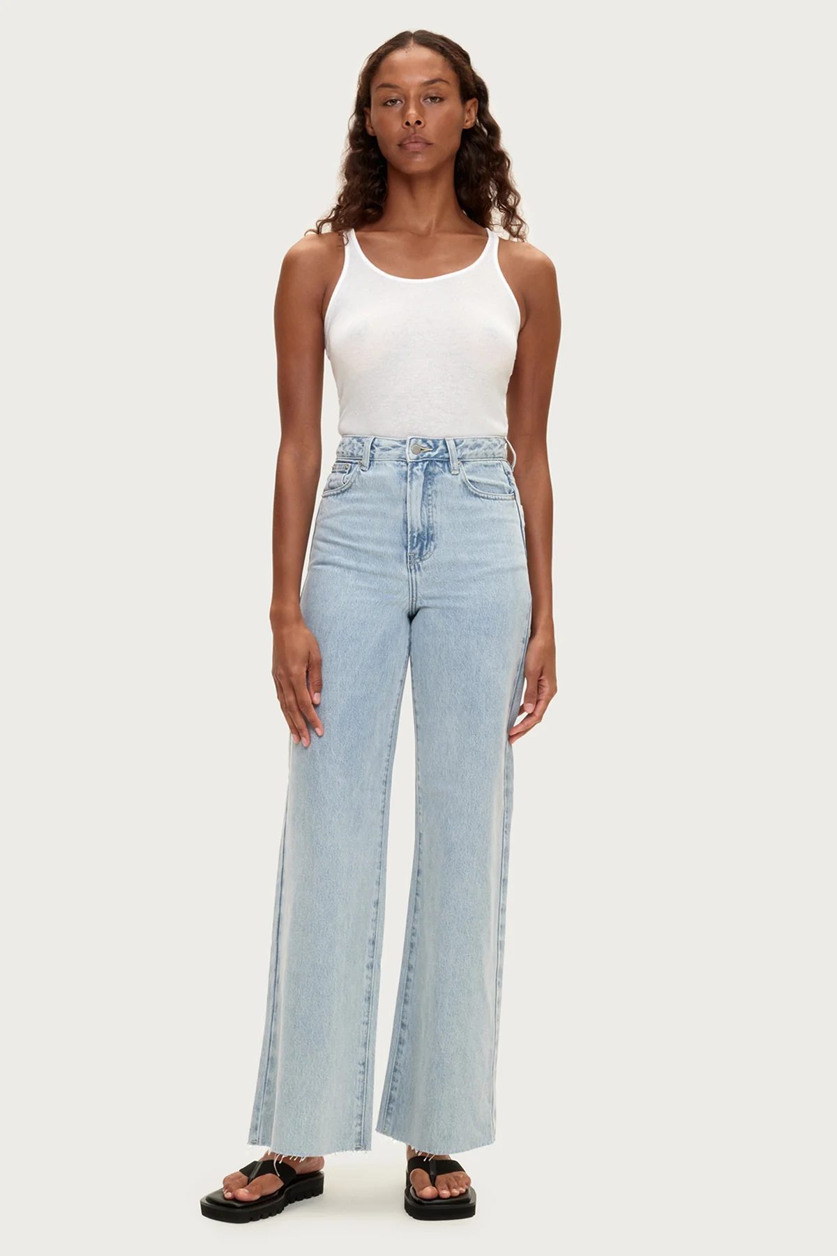 Relaxed Straight Jean - Light Wash - Image 2