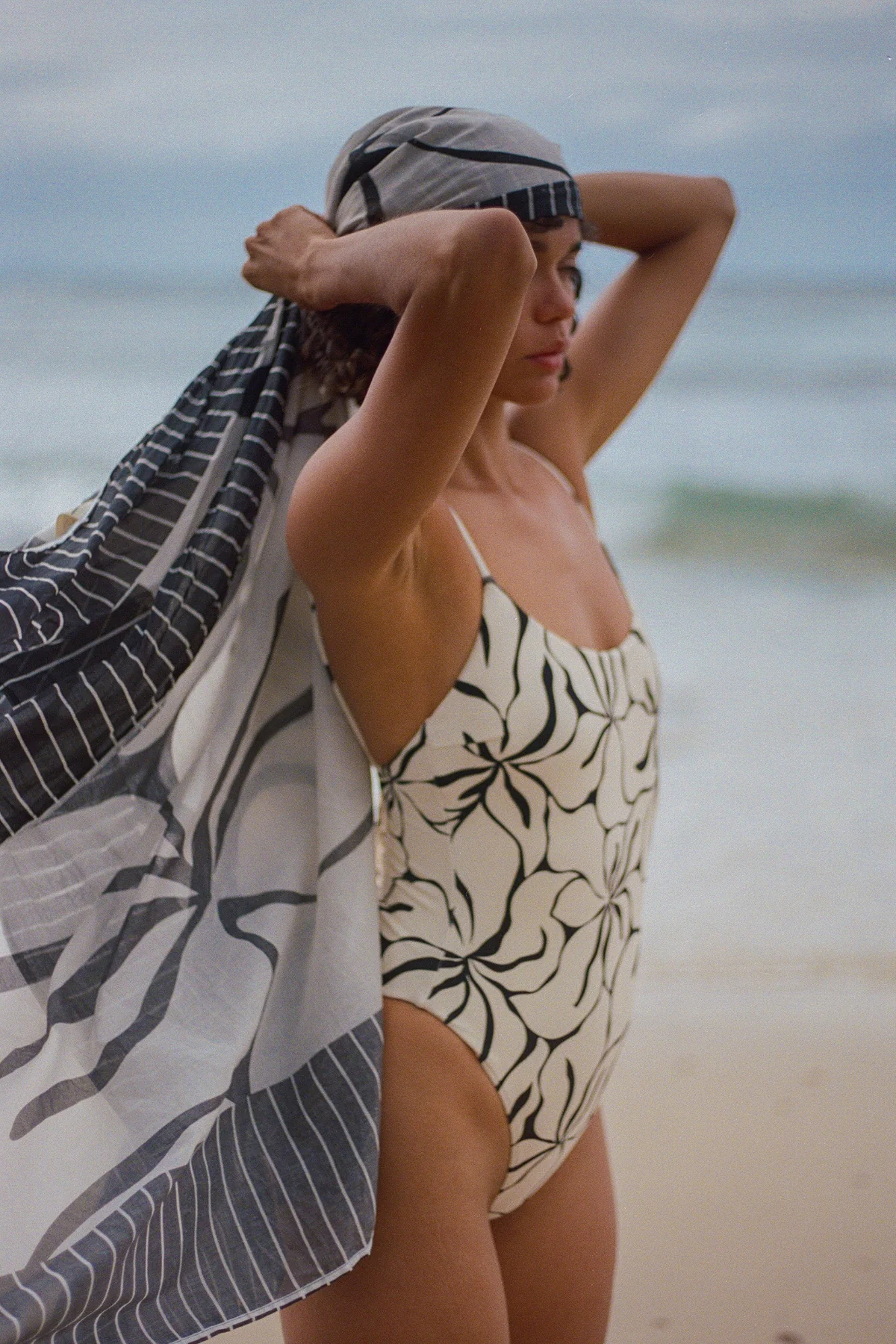 Reversible One Piece - Cream Flower - Image 4