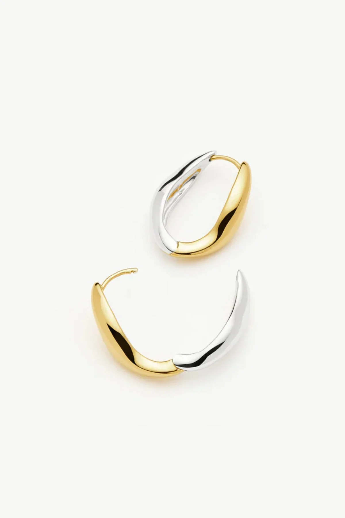 Savi Signature Small Hoop Earrings - Image 2