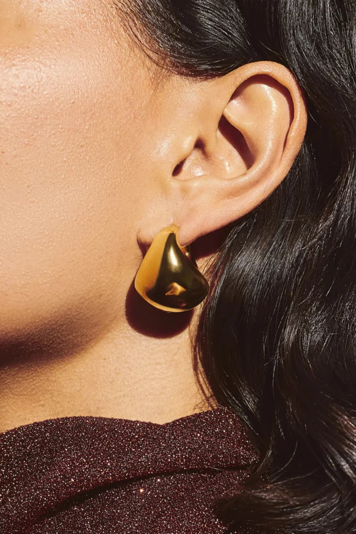 Sculptural Chubby Dome Medium Hoop Earrings - Gold - Image 6