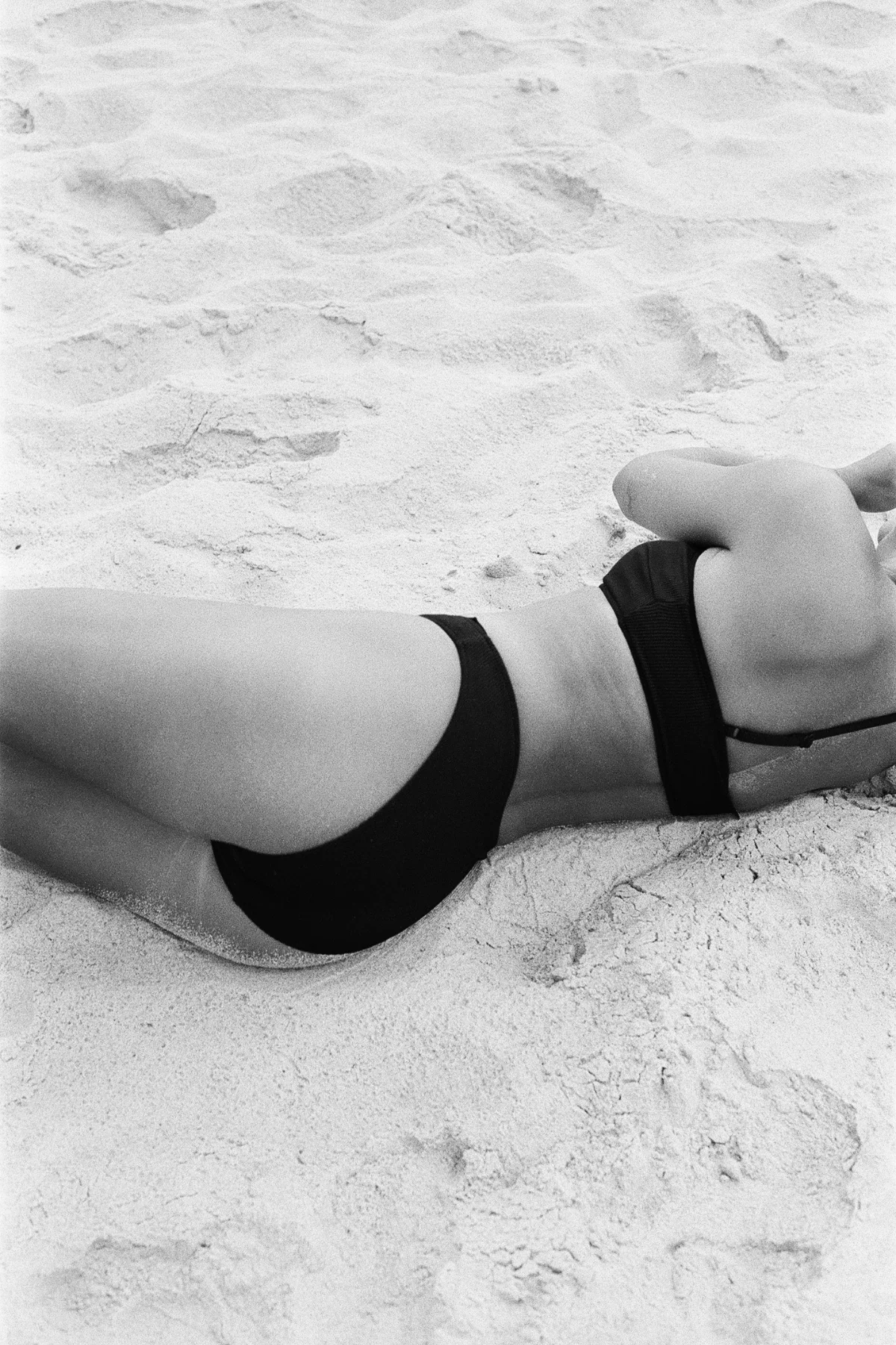 Signature Stripe One Shoulder Bralette - Black - Image 6