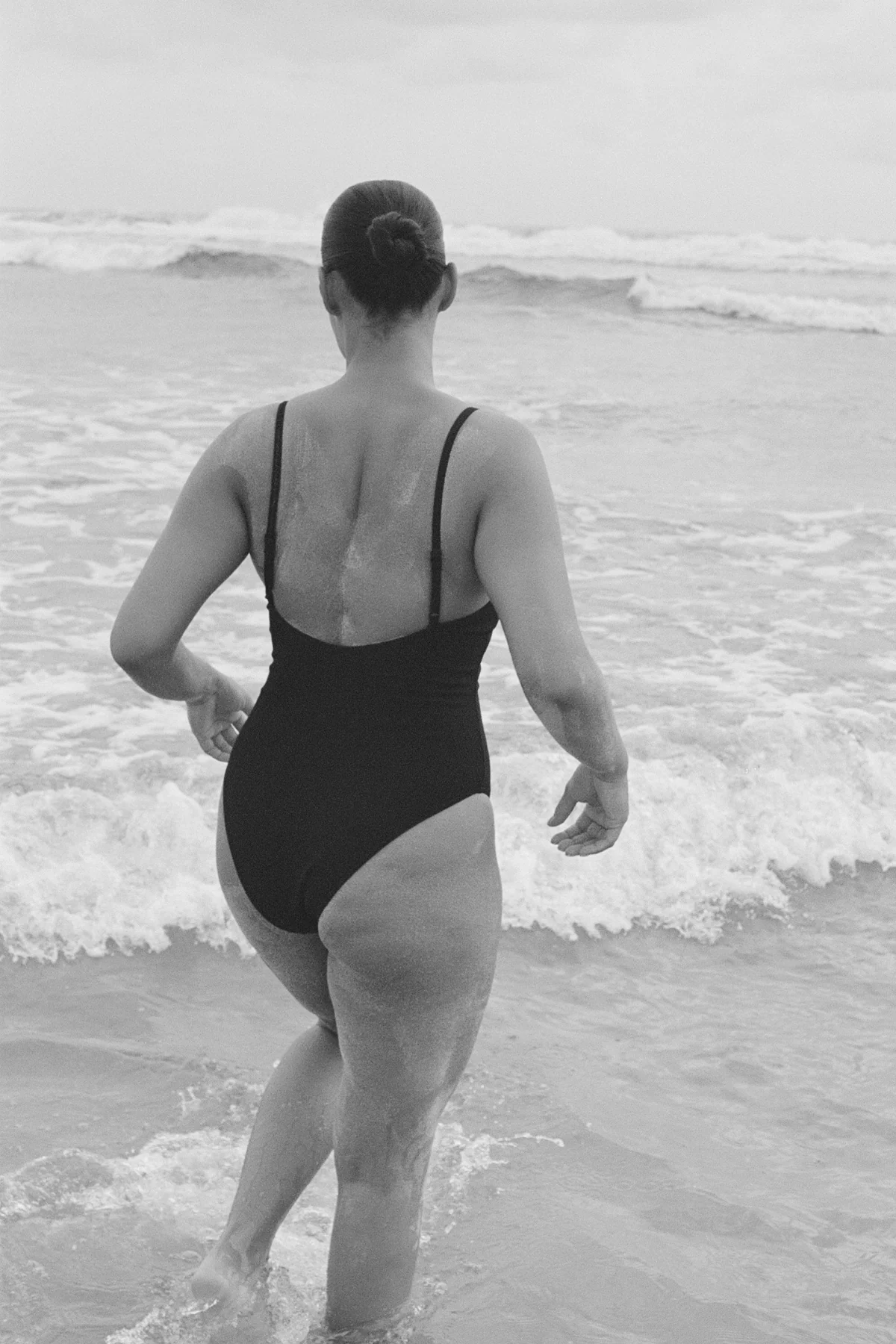 Signature Stripe Simple One Piece - Black - Image 8