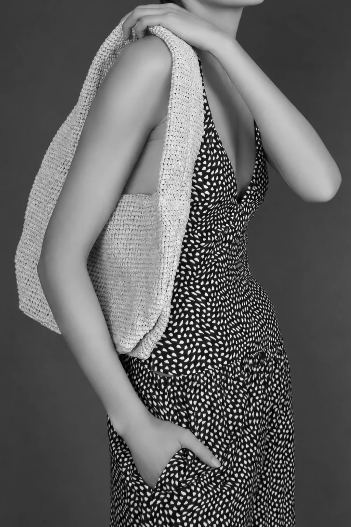 Woven Shoulder Bag - Cream - Image 4